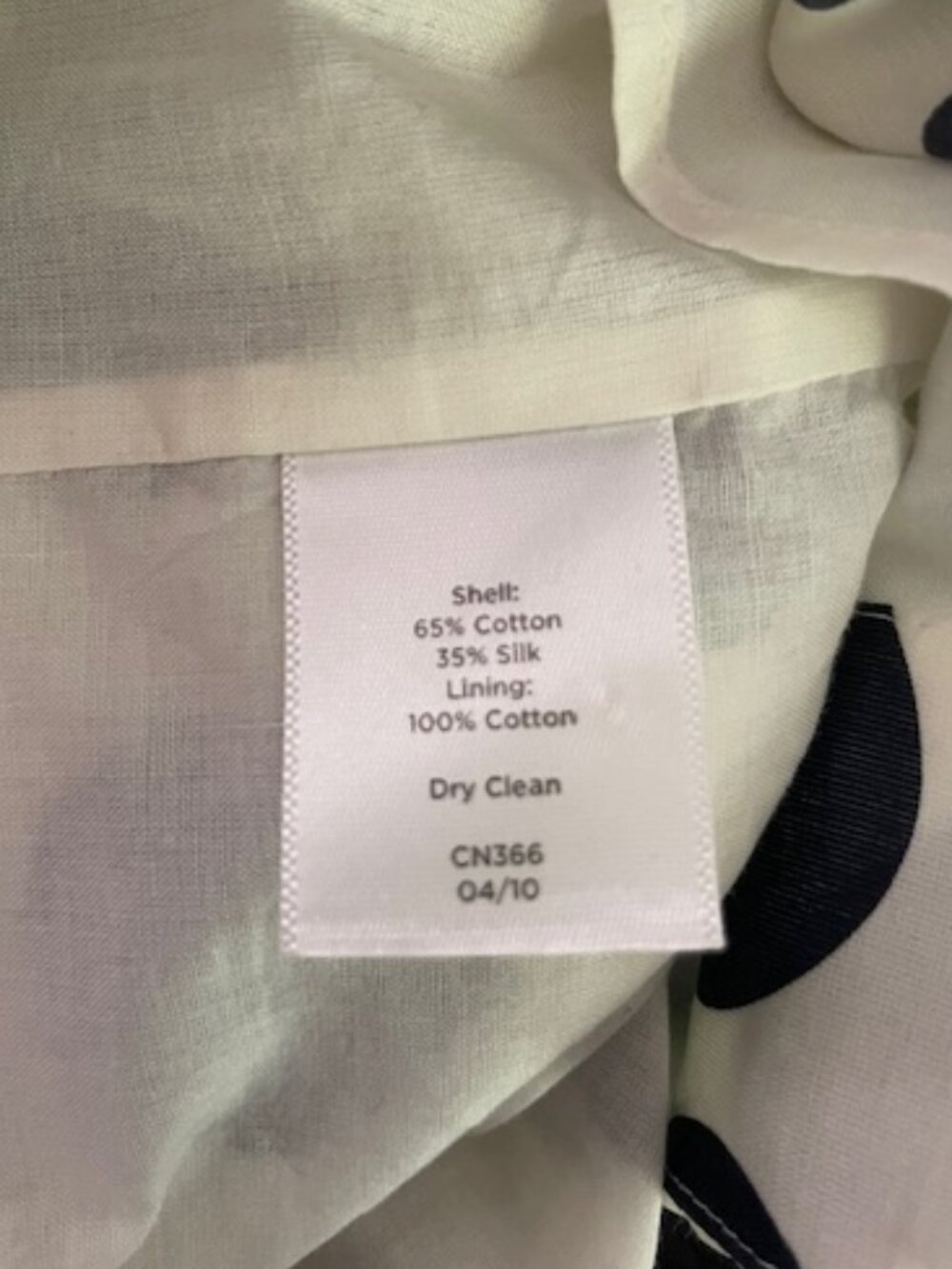 Talbots Blue/White Polka Dot Cotton/Silk Blend Top- lined- size M - Picture 6 of 6